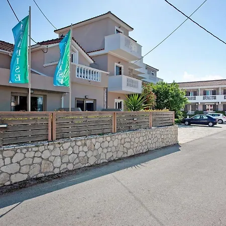 Apartment Paradise 1