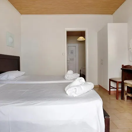 Appartement Paradise 1 *
