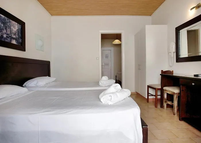 Appartement Paradise 1 *